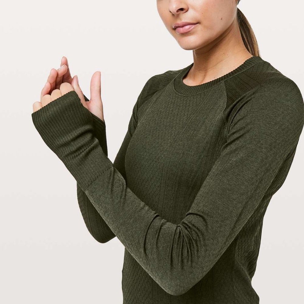 Lululemon • Rest Less Pullover
Dark Olive / Dark Olive